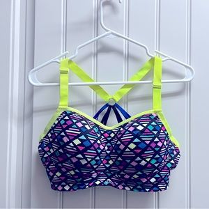 Victoria's Secret 34D Black Aztec print Sports Bra Active Support